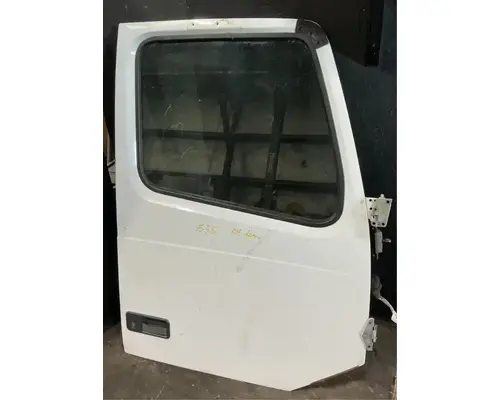 Door Assembly, Front VOLVO VNL670 Geco - Fresno