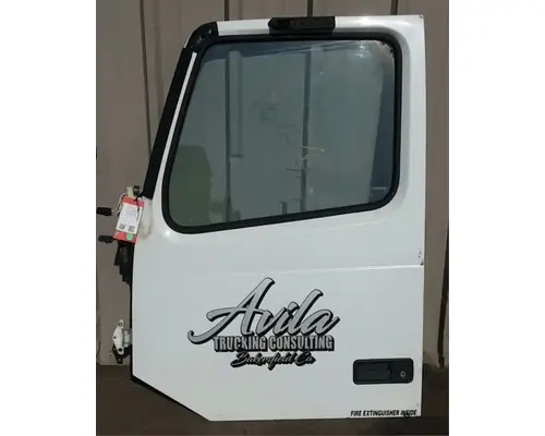 Door Assembly, Front VOLVO VNL670 Geco - Fresno