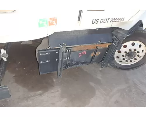 Muffler VOLVO VNL760 Sam's Riverside Truck Parts Inc