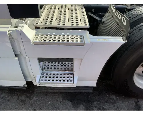 Side Fairing VOLVO VNL780 Geco - Fresno