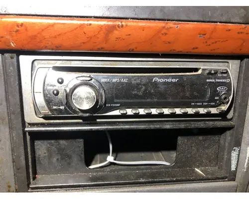 Radio Volvo VNL Vander Haags Inc Sf