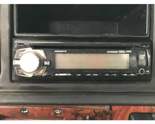 Radio Volvo VNL Vander Haags Inc Cb
