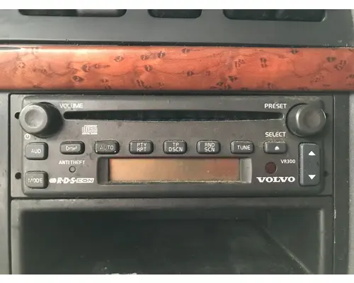 Radio Volvo VNL Vander Haags Inc Cb