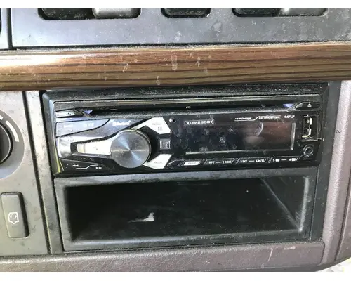 Radio Volvo VNL Vander Haags Inc Kc