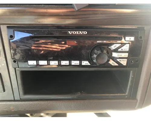 Radio Volvo VNL Vander Haags Inc Kc