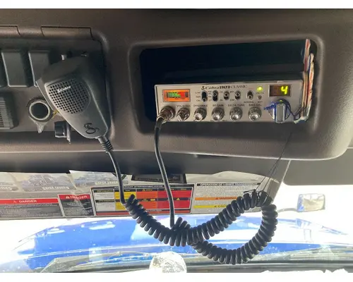 Radio Volvo VNL Vander Haags Inc Col