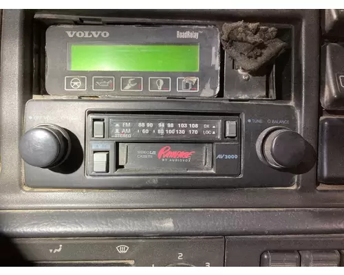Radio Volvo VNL Vander Haags Inc Dm