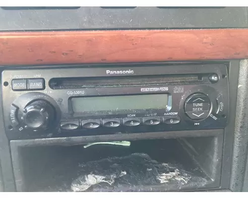 Radio Volvo VNL Vander Haags Inc Dm