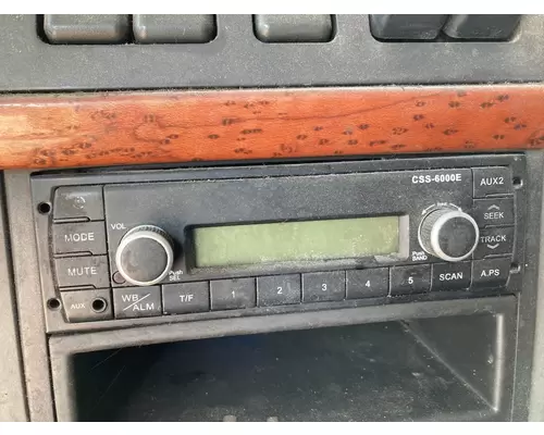 Radio Volvo VNL Vander Haags Inc Dm