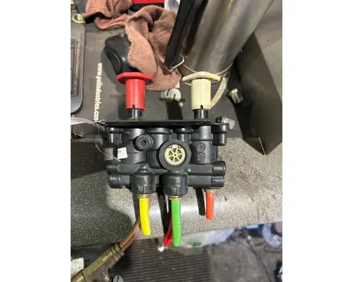 Air Brake Components VOLVO VNL Truck Salvage International Inc
