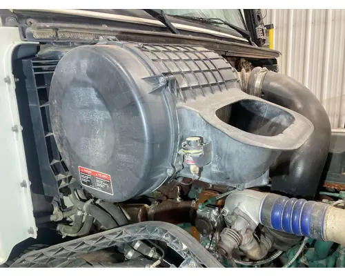 Air Cleaner Volvo VNL Vander Haags Inc Sf