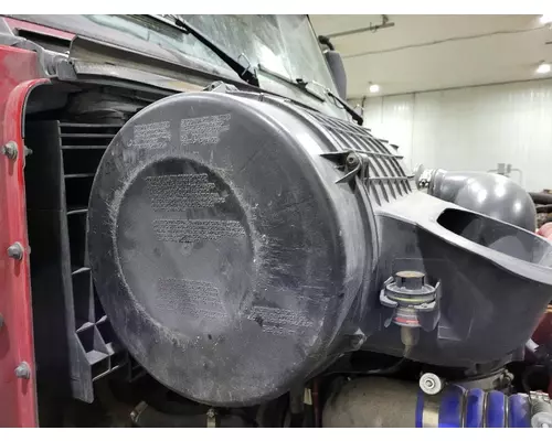 Air Cleaner VOLVO VNL LKQ Thompson Motors - Wykoff