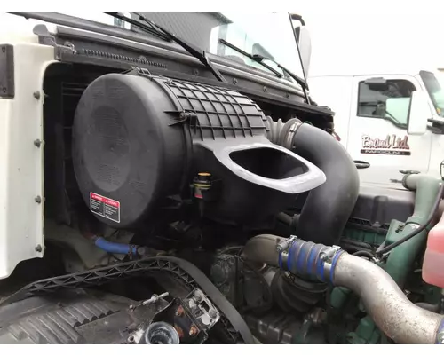 Air Cleaner VOLVO VNL LKQ Thompson Motors - Wykoff