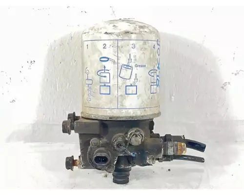Air Dryer Volvo VNL Complete Recycling Group LLC