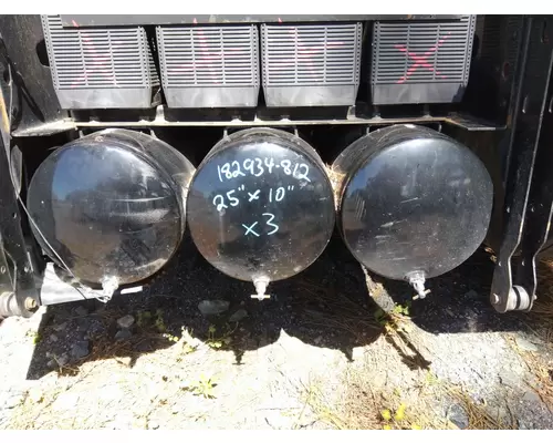Air Tank VOLVO VNL LKQ Heavy Truck Maryland