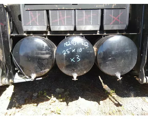 Air Tank VOLVO VNL LKQ Heavy Truck Maryland