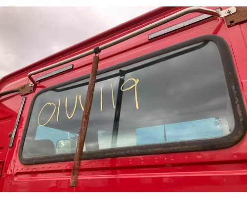 Back Glass Volvo VNL Vander Haags Inc Dm