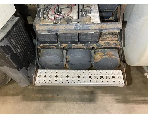 Battery Box Volvo VNL Vander Haags Inc Sf