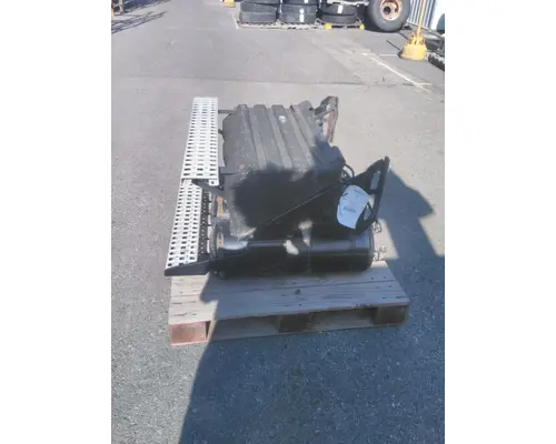 Battery Box VOLVO VNL LKQ KC Truck Parts - Inland Empire