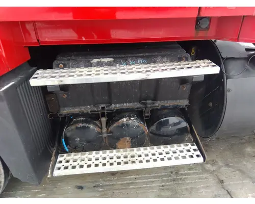 Battery Box VOLVO VNL LKQ Thompson Motors - Wykoff