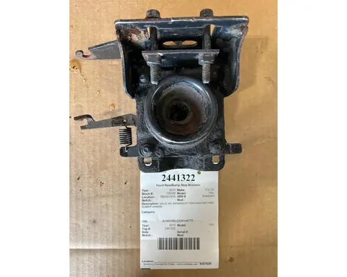 Brackets, Misc. VOLVO VNL K &amp; R Truck Sales, Inc.