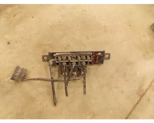 Brake Parts, Misc. Front VOLVO VNL K &amp; R Truck Sales, Inc.