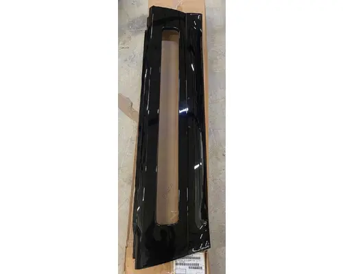 Bumper Assembly, Front Volvo VNL Edmonton Rctp