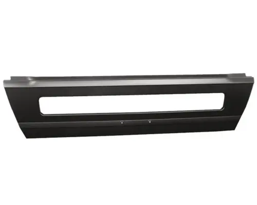 Bumper Filler Panel VOLVO VNL Hagerman Inc.