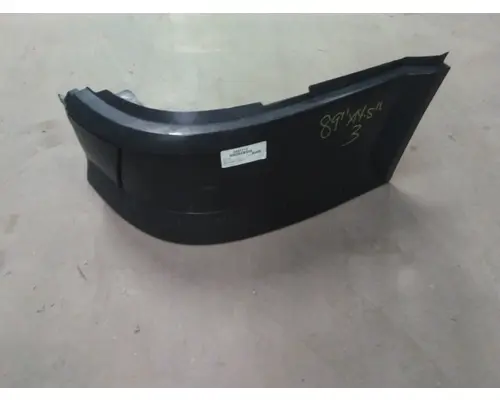 Bumper End Cap VOLVO VNL LKQ Geiger Truck Parts