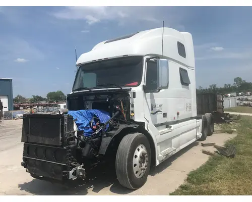 Cab Volvo VNL Vander Haags Inc Kc