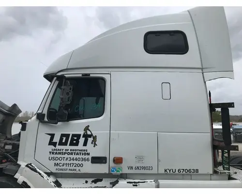 Cab Volvo VNL Vander Haags Inc Kc