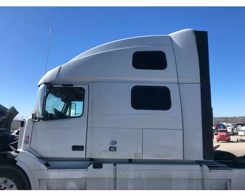 Cab Volvo VNL Vander Haags Inc Kc