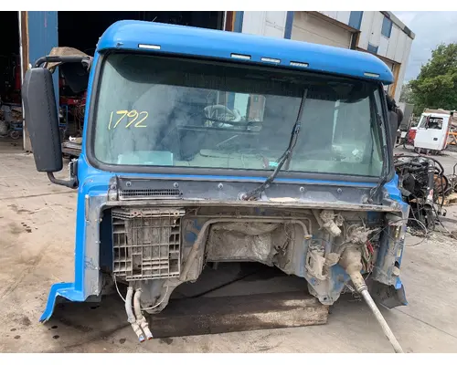 Cab VOLVO VNL Truck Salvage International Inc