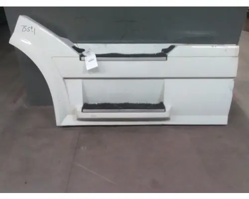 Side Fairing VOLVO VNL LKQ Geiger Truck Parts