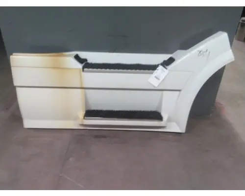 Side Fairing VOLVO VNL LKQ Geiger Truck Parts