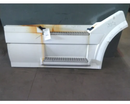 Side Fairing VOLVO VNL LKQ Geiger Truck Parts