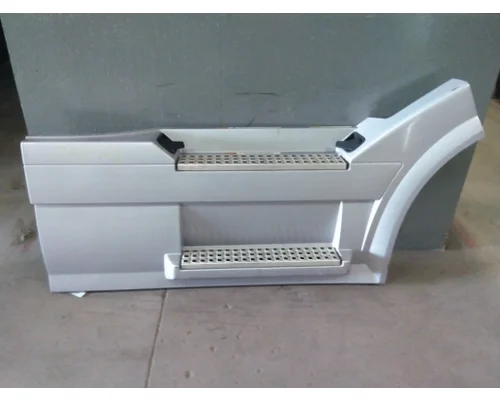 Side Fairing VOLVO VNL LKQ Geiger Truck Parts