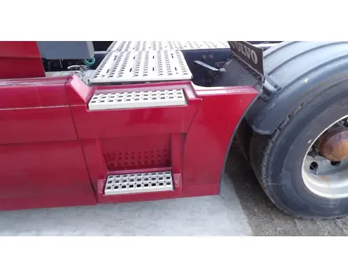 Side Fairing VOLVO VNL LKQ Thompson Motors - Wykoff