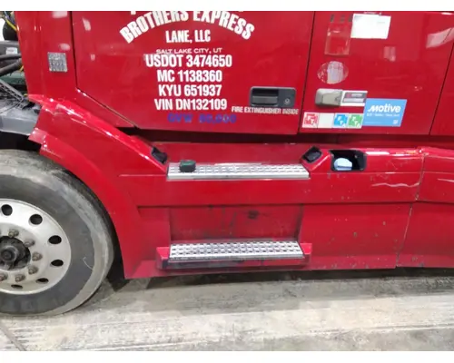 Side Fairing VOLVO VNL LKQ Thompson Motors - Wykoff