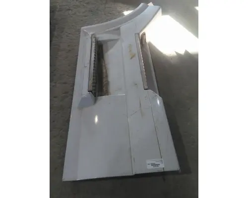 Side Fairing VOLVO VNL LKQ Thompson Motors - Wykoff
