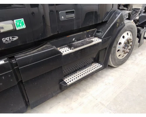 Side Fairing VOLVO VNL LKQ Thompson Motors - Wykoff