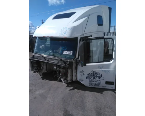 Cab VOLVO VNL LKQ KC Truck Parts - Inland Empire