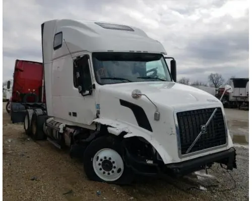 Cab VOLVO VNL LKQ Geiger Truck Parts