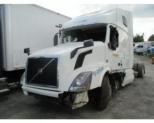 Cab VOLVO VNL Dutchers Inc   Heavy Truck Div  Ny