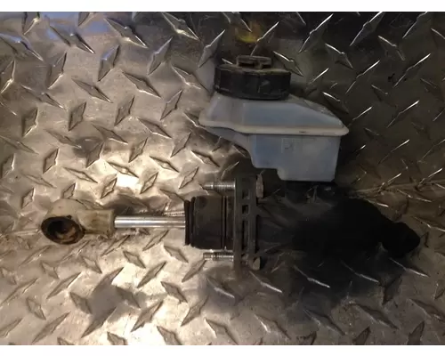 Clutch Master Cylinder VOLVO VNL Frontier Truck Parts