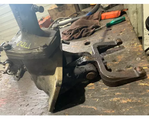 Clutch Slave Cylinder VOLVO VNL Truck Salvage International 
