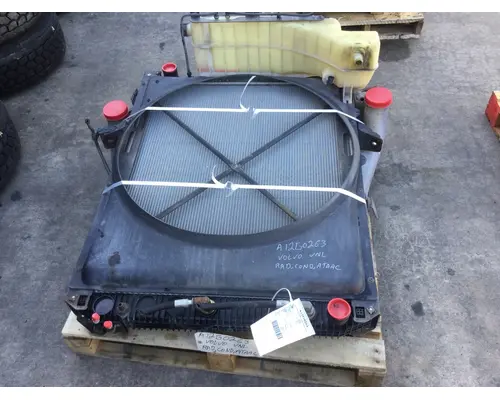 Cooling Assy. (Rad., Cond., ATAAC) VOLVO VNL LKQ Heavy Truck Maryland