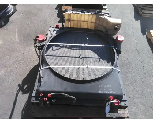 Cooling Assy. (Rad., Cond., ATAAC) VOLVO VNL LKQ Heavy Truck Maryland