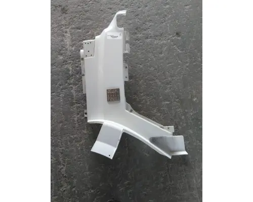 Cowl VOLVO VNL LKQ Thompson Motors - Wykoff