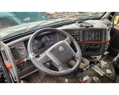 Dash Assembly Volvo VNL Complete Recycling Group LLC
